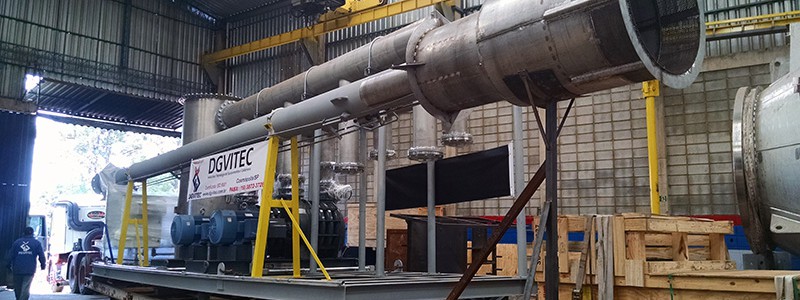 VAPOR COMBUSTION SYSTEM (BRAZIL)
Peso: 15 ton
Dimensões: 15000 x 2400
Normas: ASME IX / ASME VIII
Material: A-36 / A-106 / A-105 / AISI 304 / A-312
Ano de Fabricação: 2014