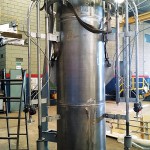 FLARE TIP 30"
Peso: 1,2 ton
Dimensões: ø762 X 3060 mm
Normas: N-268/ ASME VIII Div. I/ ASME IX/ N-133
Material: Inox 310
Ano de Fabricação: 2014