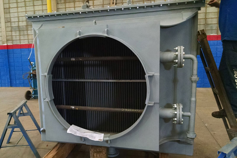 Peso: 1,5 ton
Dimensões: ø 1.200 mm X 2.200 mm
Normas: -
Material: AC A36 / A106-B / A105
Ano de Fabricação: 2015